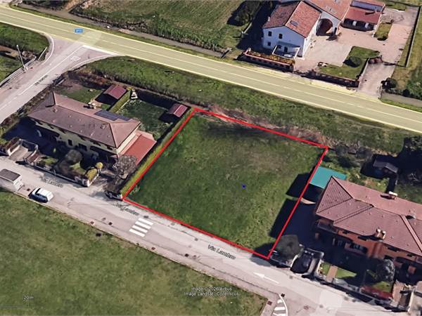 Lotto di terreno edificabile