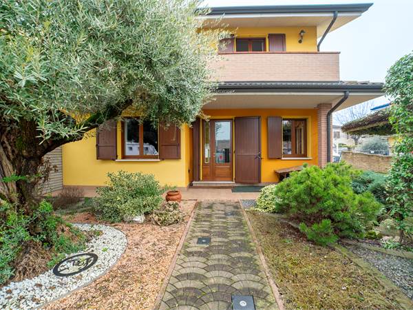 Bifamiliare esclusiva in centro a San Giorgio