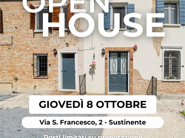 Due case indipendenti con garage, nel fascino di una corte